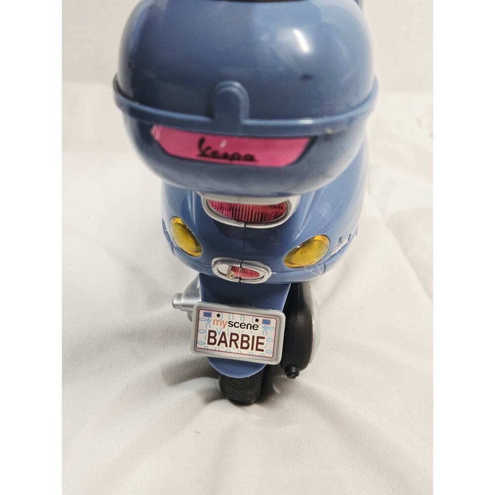 VTG Retired 2002 Barbie My Scene Blue Vespa Scooter Moped Mattel No Kickstand - Picture 5 of 11